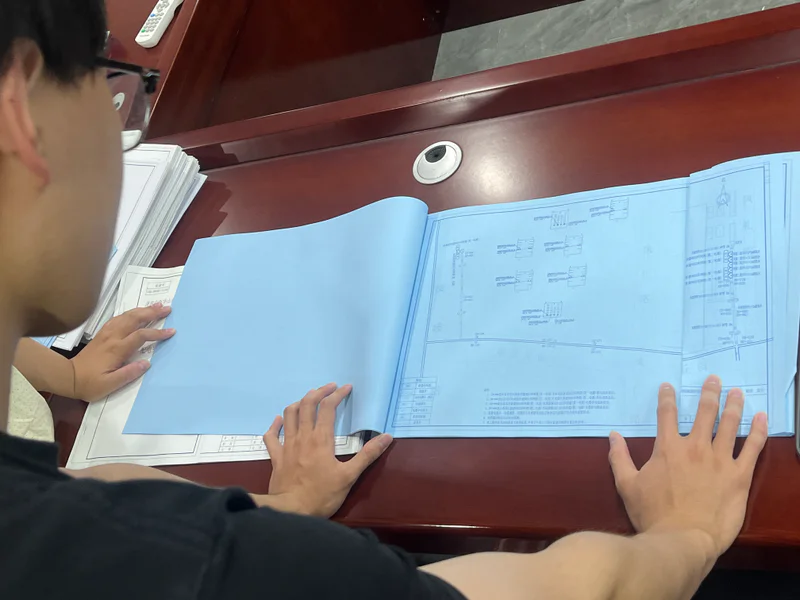Direct technical communication between factory team and customer