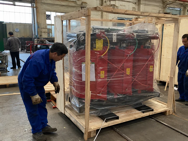 Wooden case and pallet packing