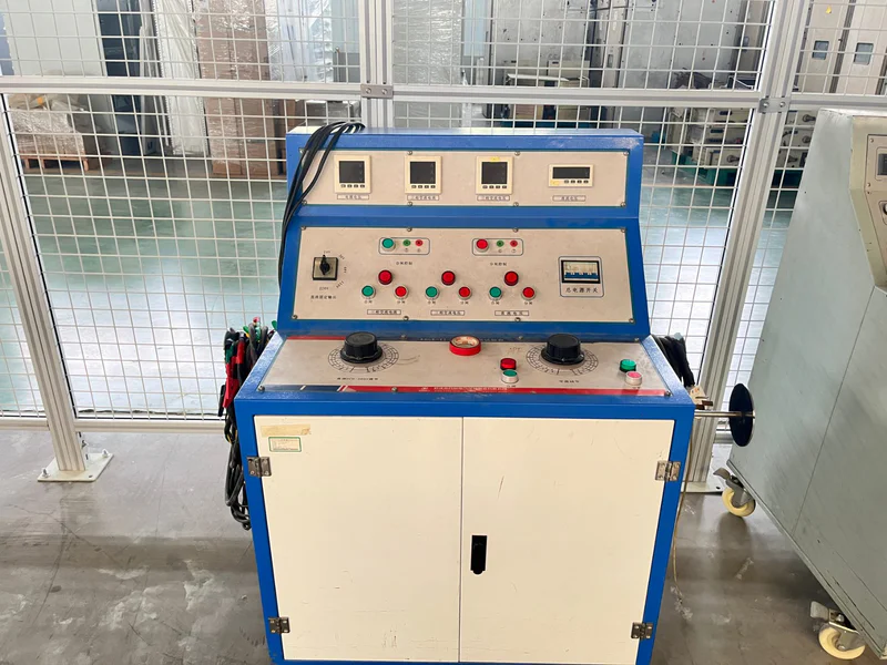 Oil-immersed transformer inspection before delivery