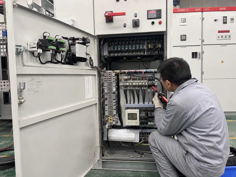 Secondary wiring of switchgear control circuits